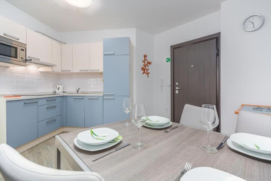 Lux Hotell Novigrad Istria Exteriör bild
